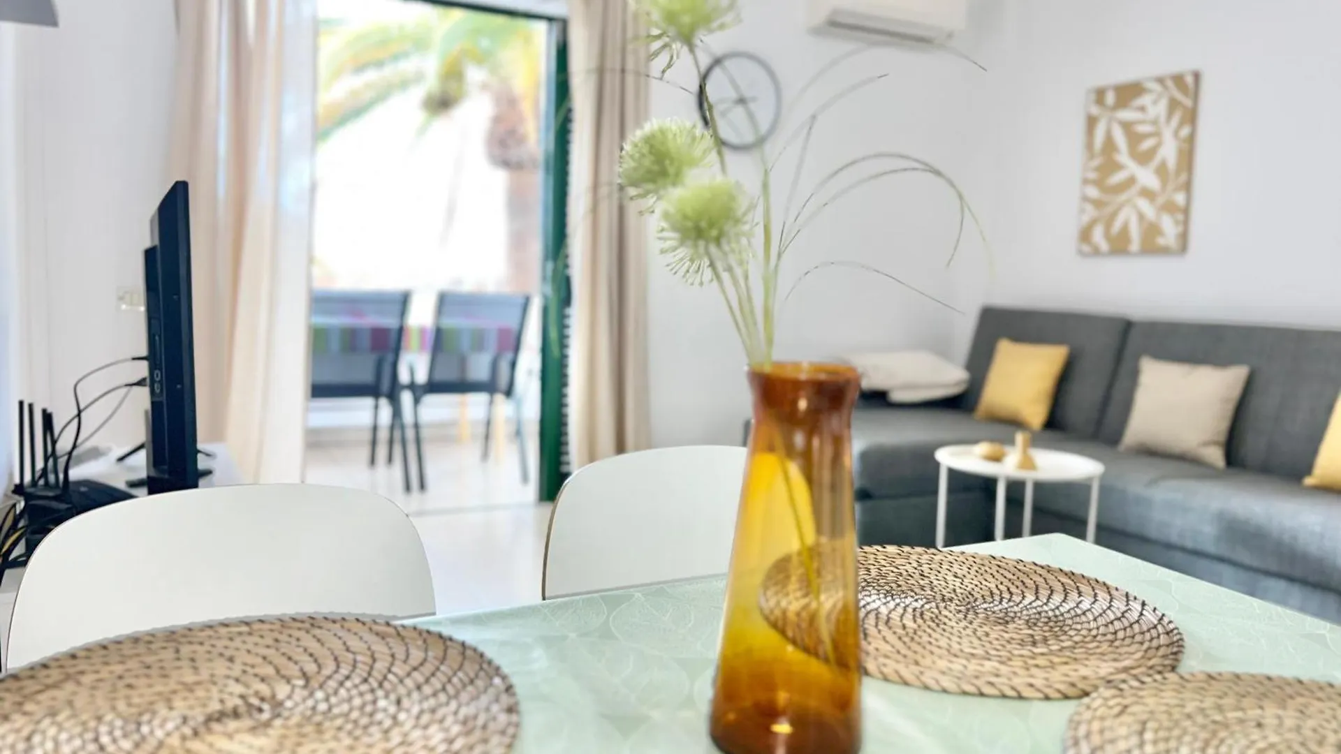 Апартаменты Sunset En Los Cristianos Арона